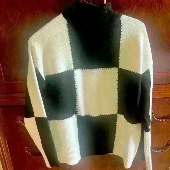Workshop ladies sweater size large.black and white check Excellent condition - Picture 3 of 4